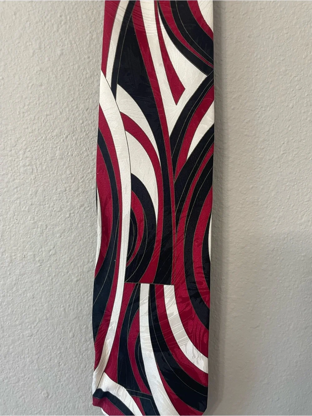 Vintage Fratelli Moda Handmade in Italy 100% Silk Abstract Swirl Tie Late 90/Y2K